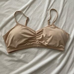 Handful Adjustable Bra NWOT Size XL